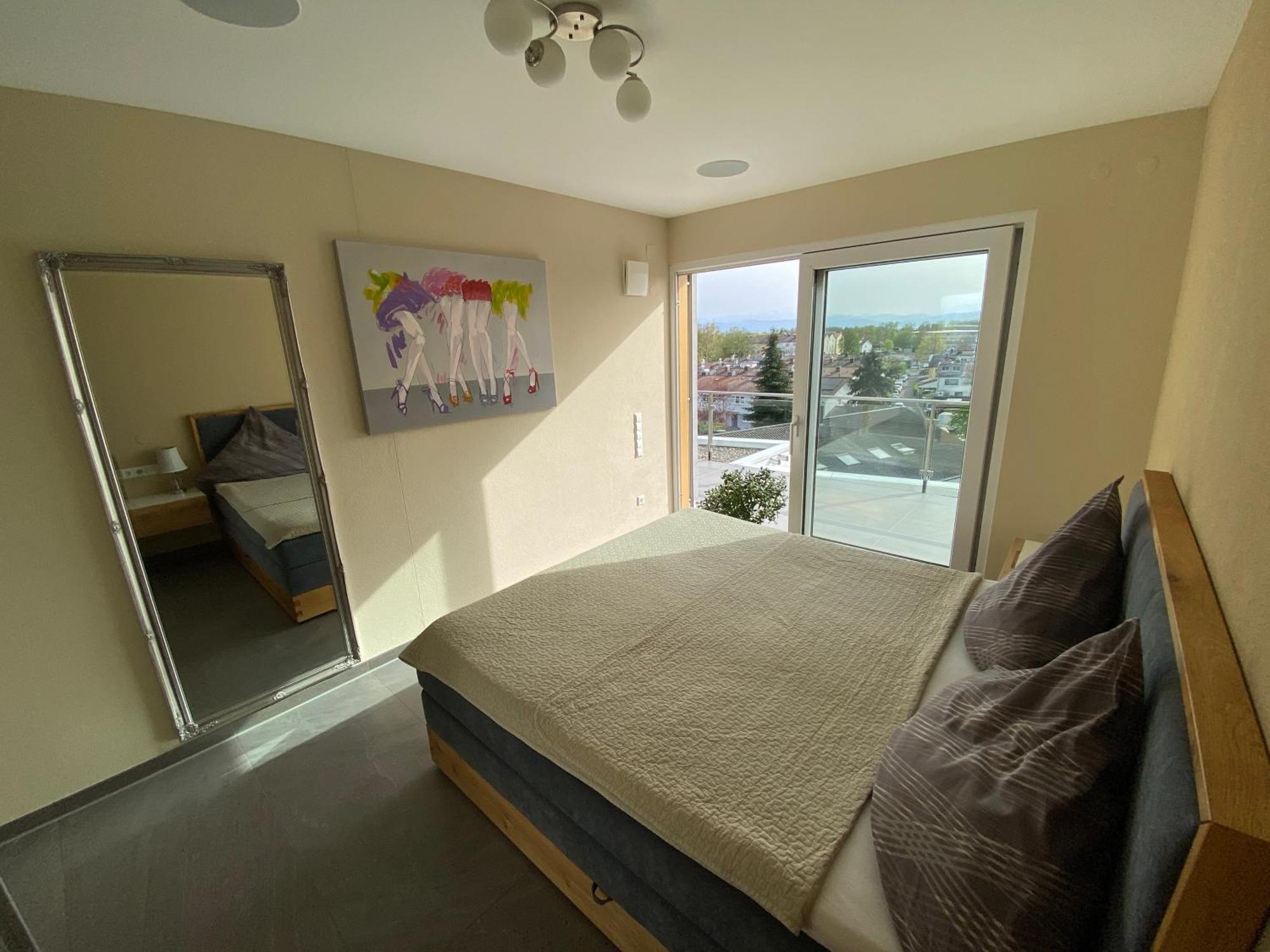 Penthouse Apartment Mit Alpenblick 腓特烈港 外观 照片