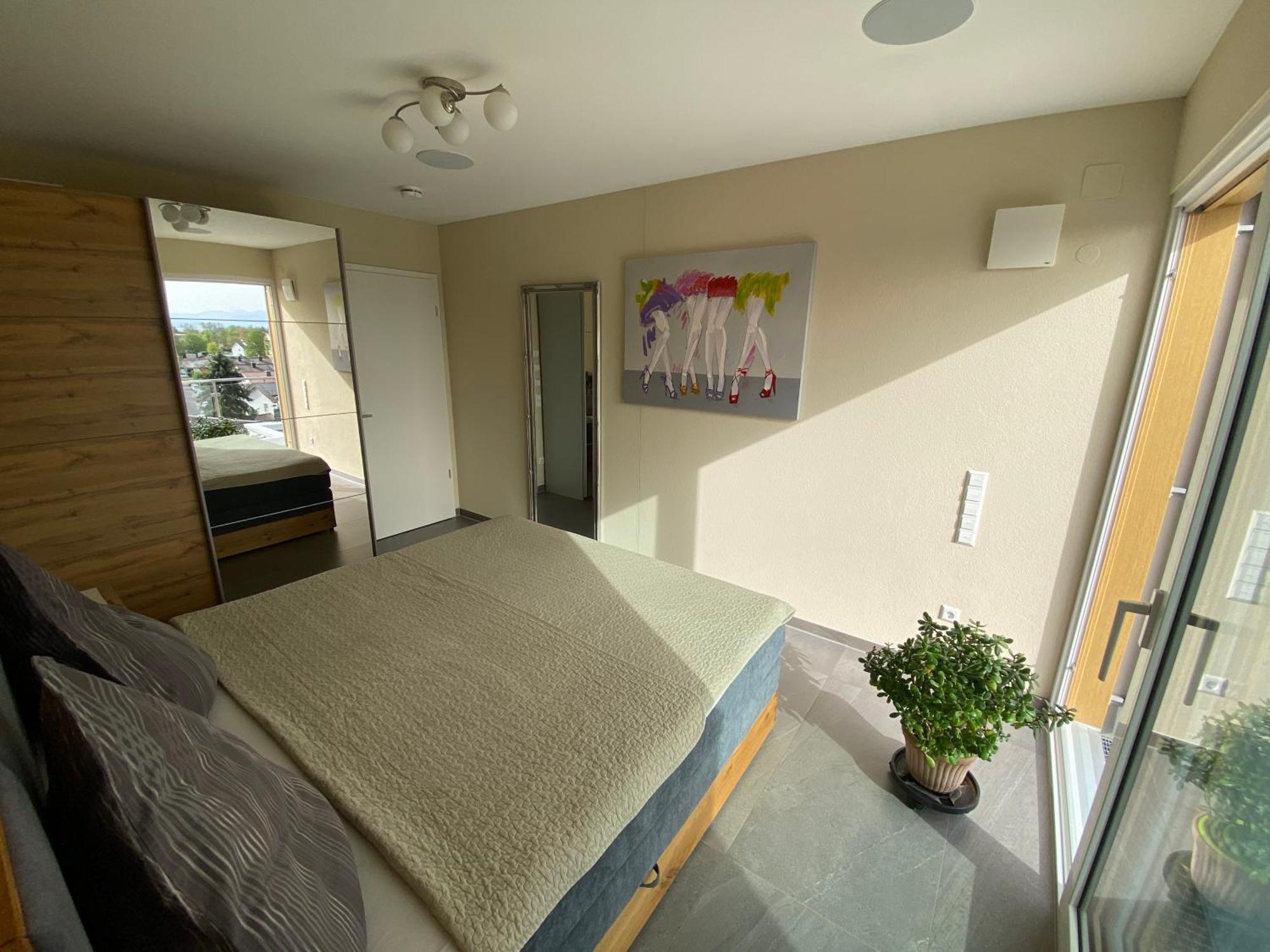 Penthouse Apartment Mit Alpenblick 腓特烈港 外观 照片