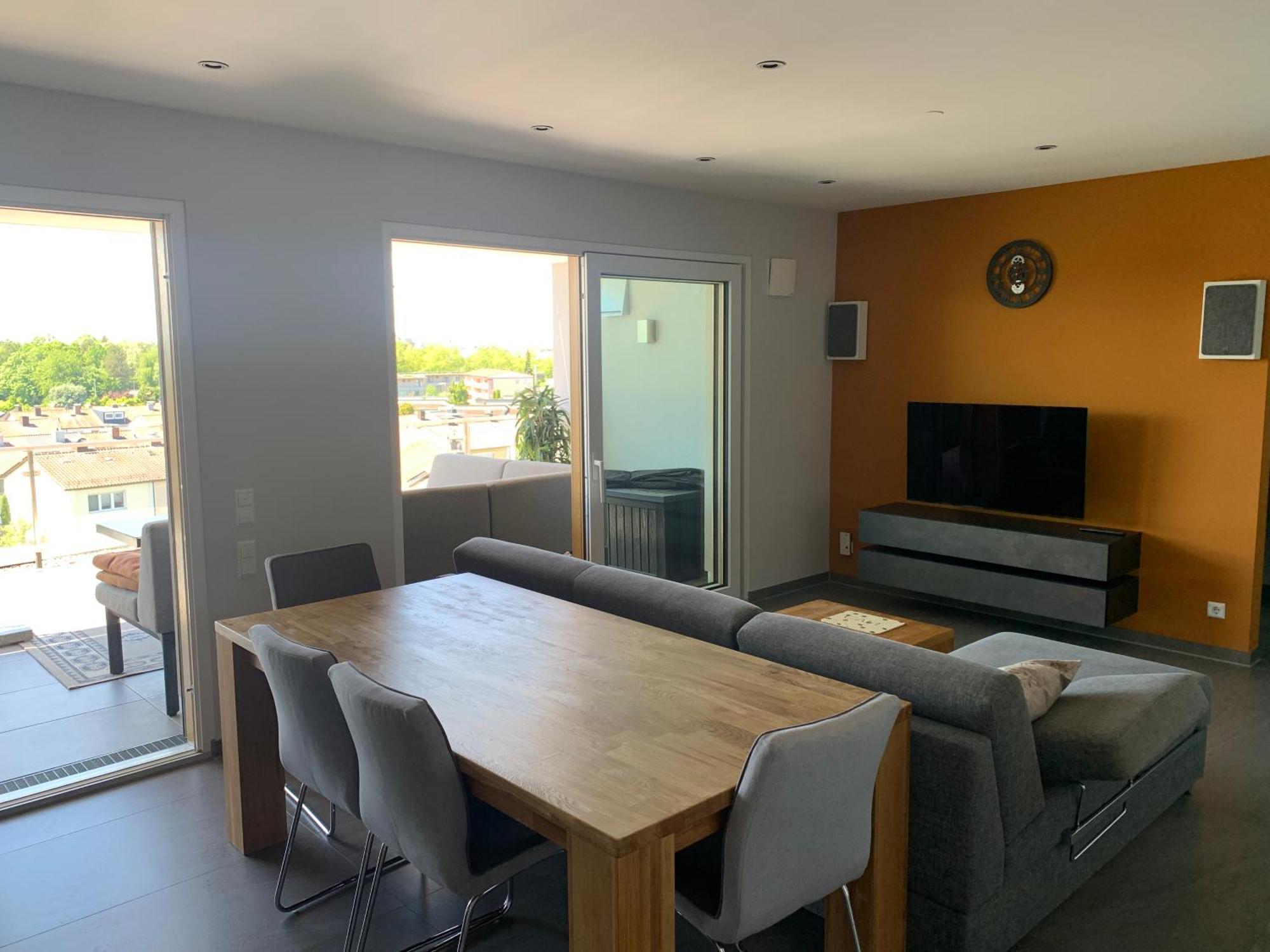 Penthouse Apartment Mit Alpenblick 腓特烈港 外观 照片